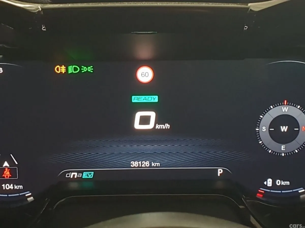 Alfa Romeo Tonale MPV, Petrol Plug-in Hybrid, 2023, Red