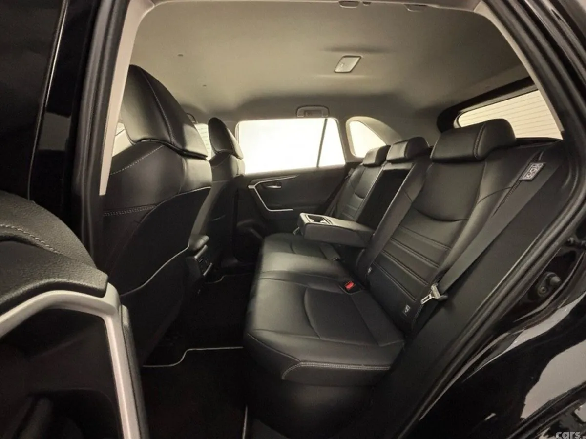 Toyota RAV4 SUV, Petrol Hybrid, 2025, Black