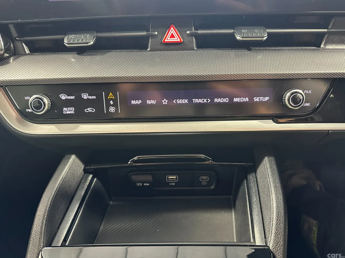 Kia Sportage SUV, Petrol Hybrid, 2025, Grey