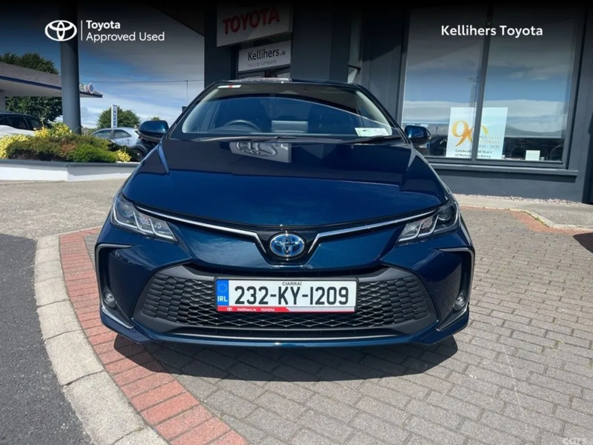 Toyota Corolla Saloon, Petrol Hybrid, 2023, Blue