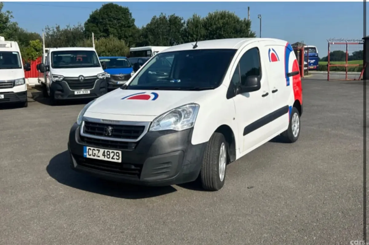 Peugeot Partner MPV, Diesel, 2016, White