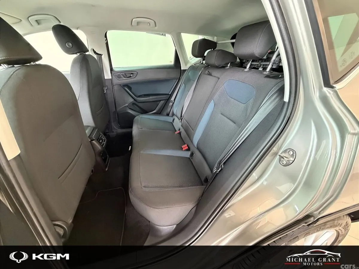 SEAT Ateca SUV, Petrol, 2018, Gold