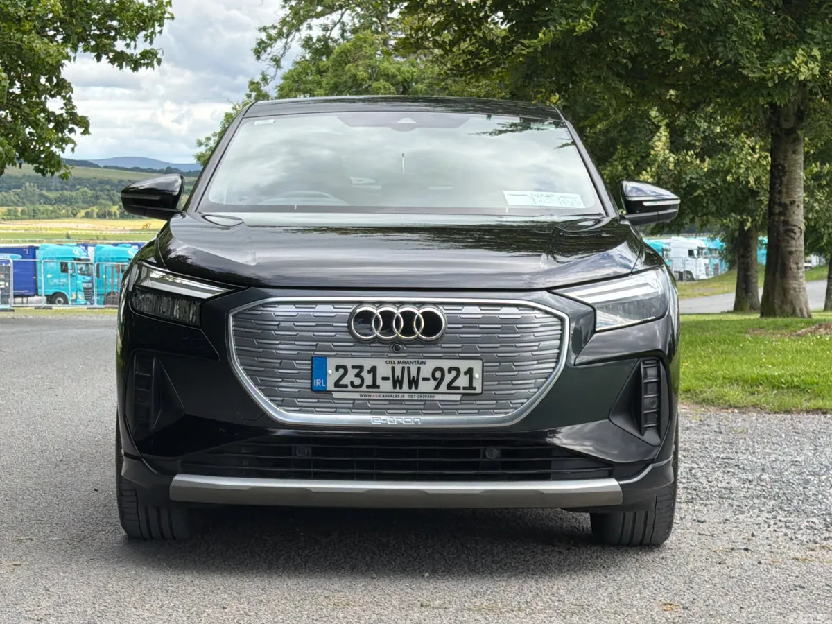 Audi e-tron Hatchback, Electric, 2023, Black
