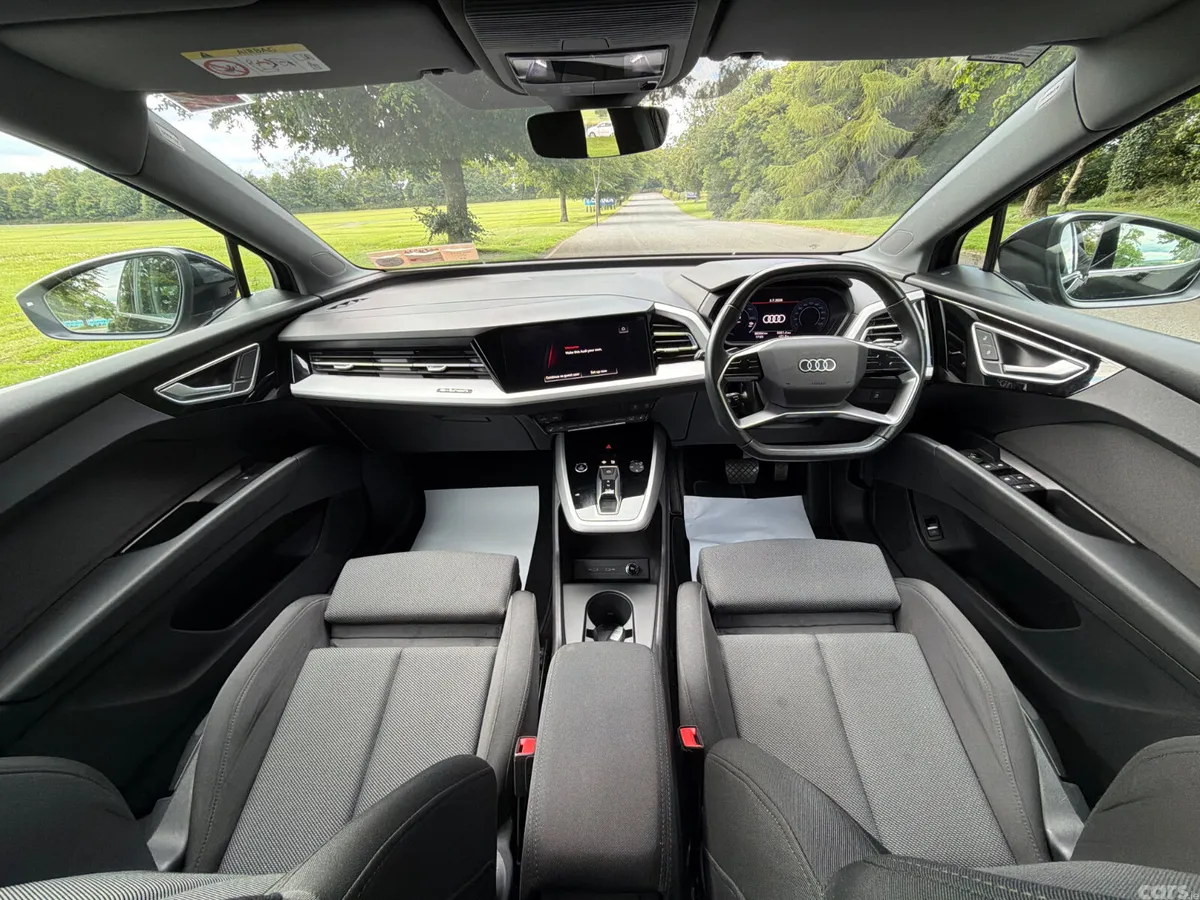 Audi e-tron Hatchback, Electric, 2023, Black