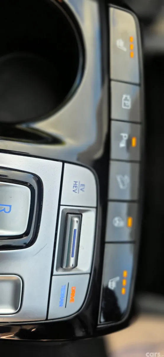 Hyundai Tucson SUV, Petrol Plug-in Hybrid, 2023, Silver