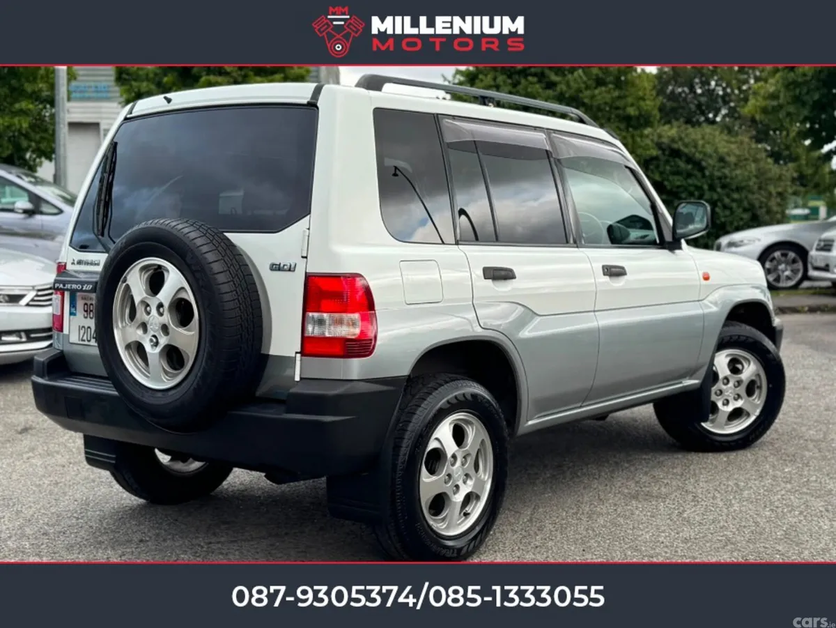 Mitsubishi Other SUV, Petrol, 1998, White