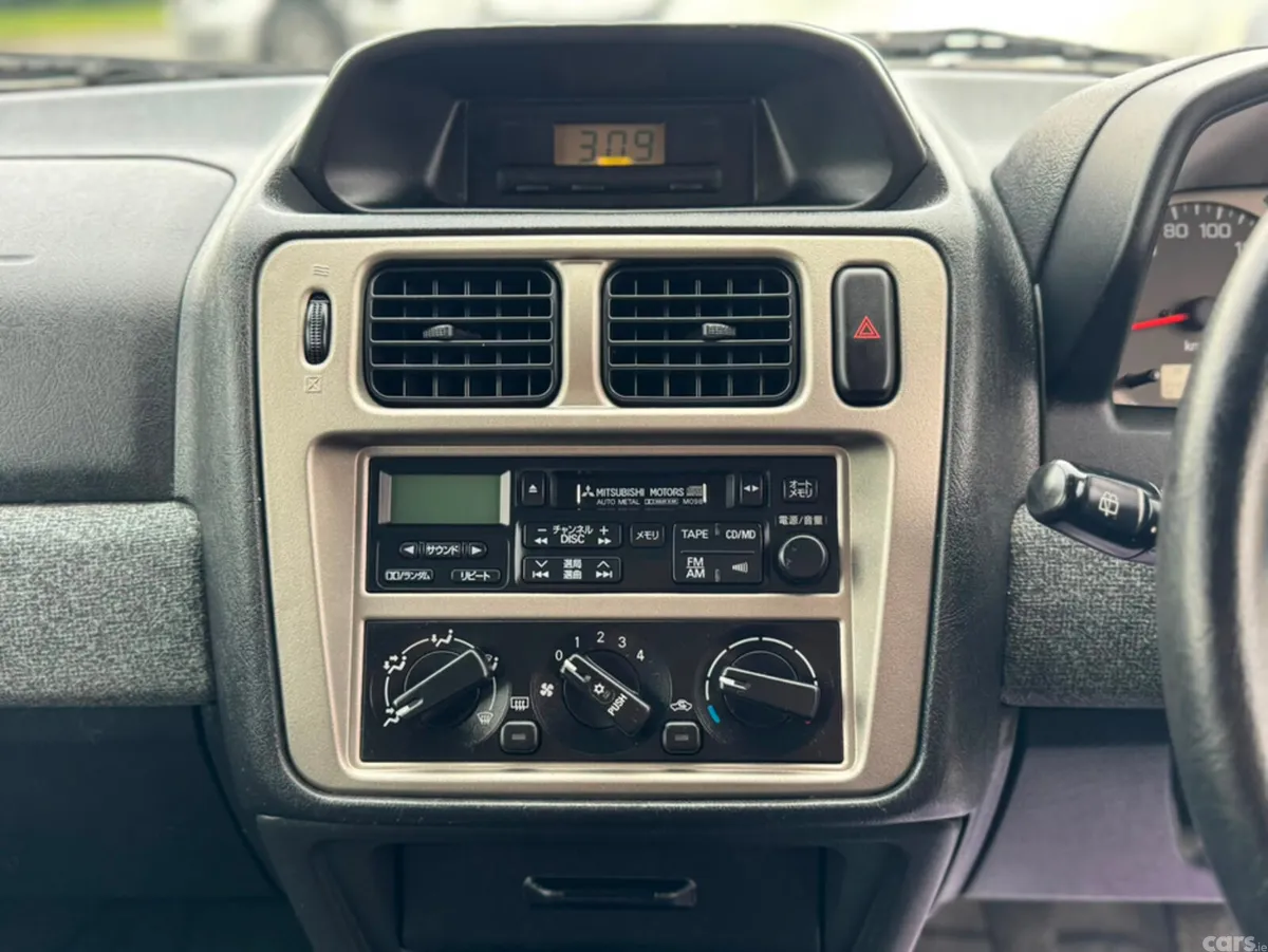 Mitsubishi Other SUV, Petrol, 1998, White