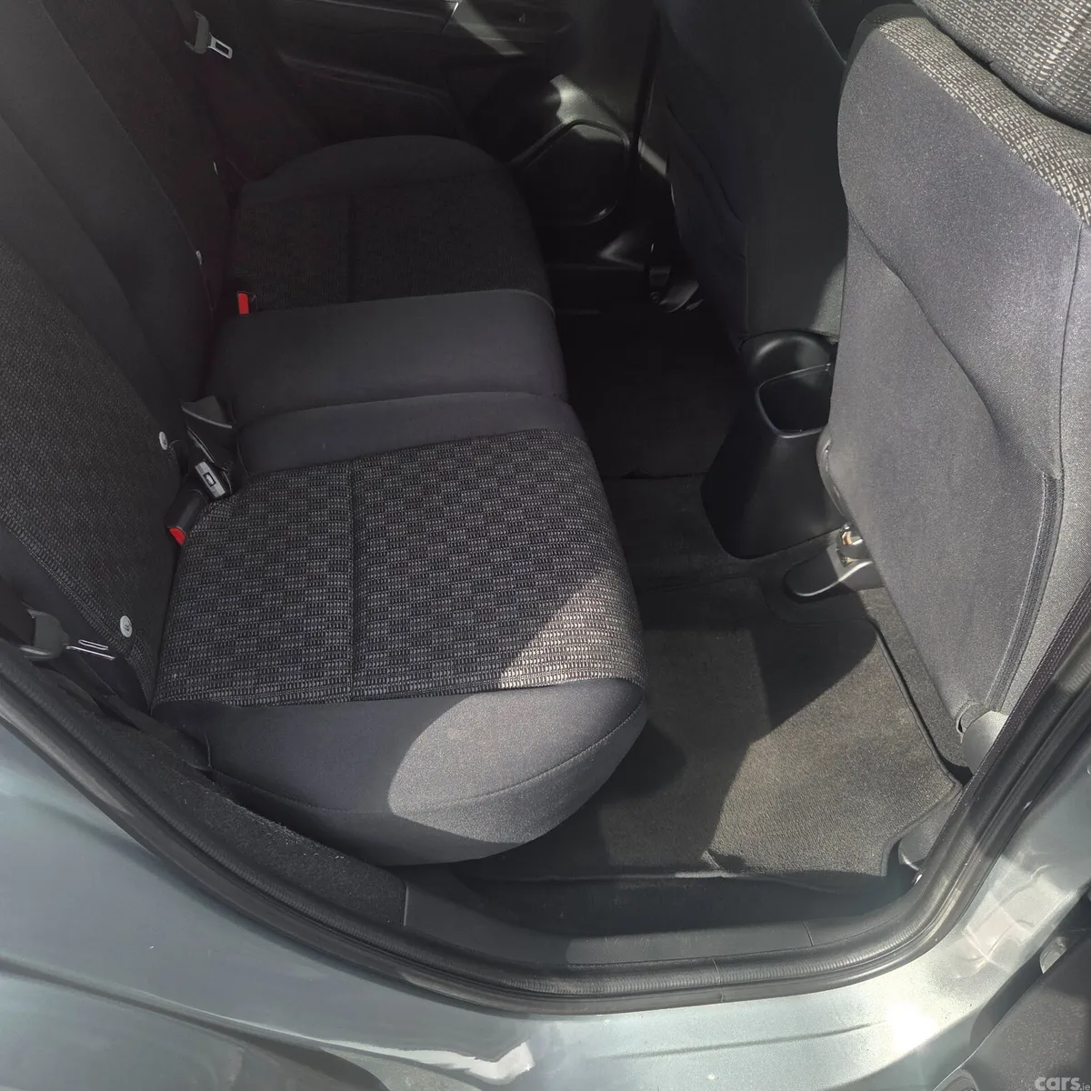 Honda Jazz Hatchback, Petrol, 2016, Silver