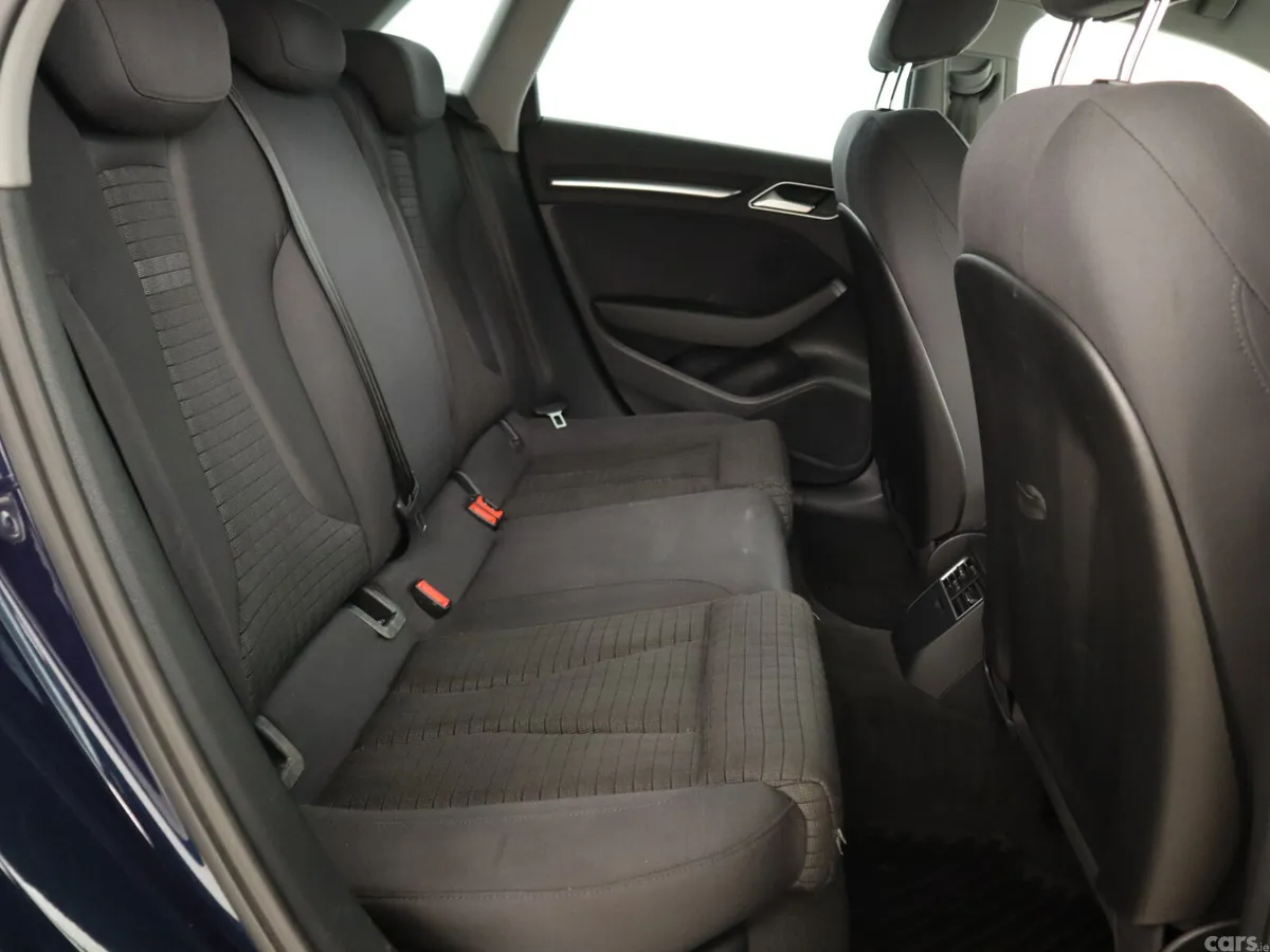 Audi A3 Hatchback, Diesel, 2017, Blue