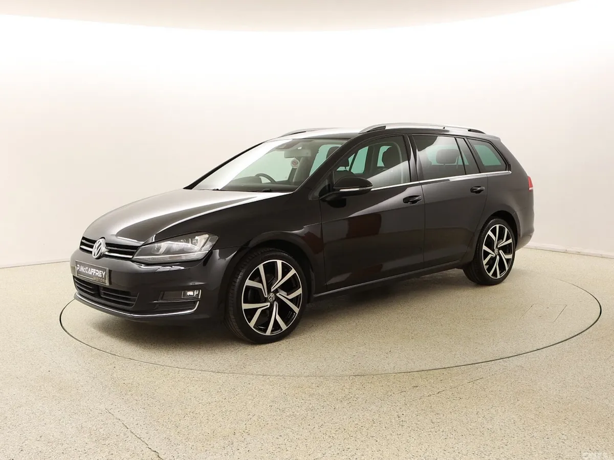 Volkswagen Golf Estate, Petrol, 2016, Black