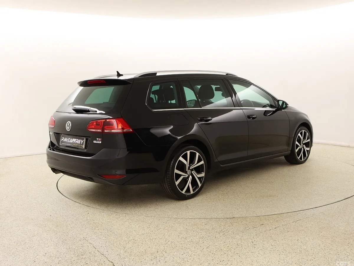 Volkswagen Golf Estate, Petrol, 2016, Black
