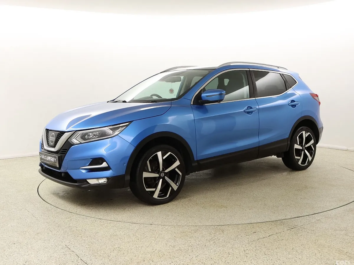 Nissan Qashqai SUV, Diesel, 2017, Blue