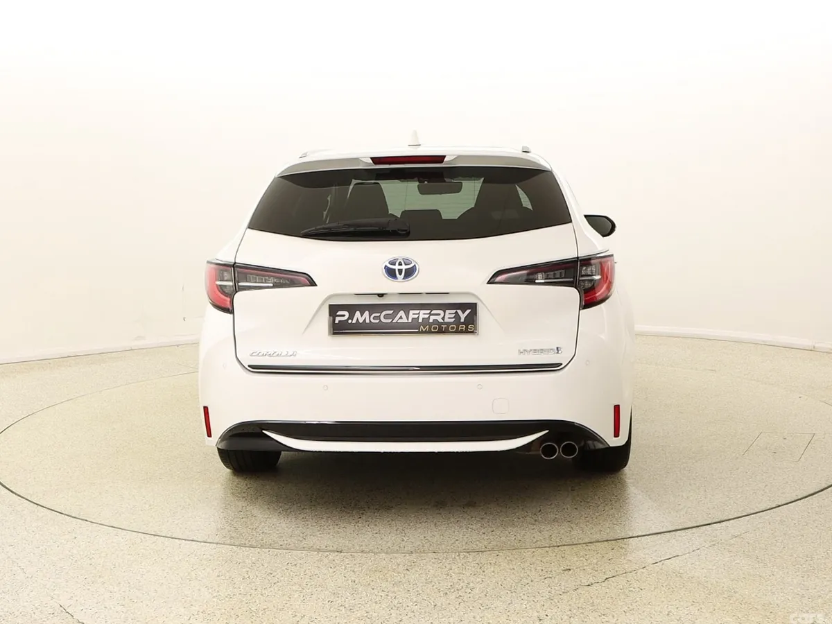 Toyota Corolla Estate, Petrol Hybrid, 2021, White