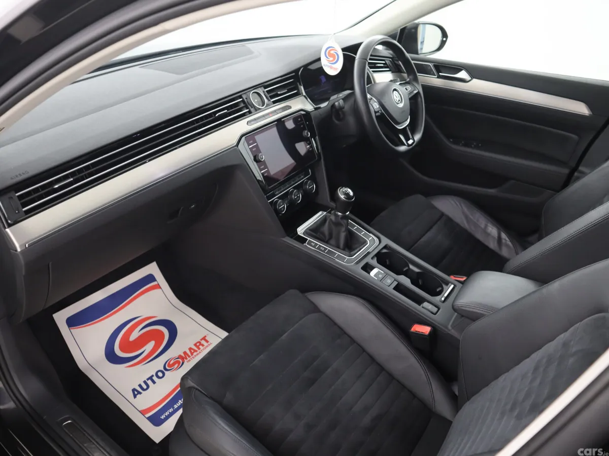 Volkswagen Passat Estate, Diesel, 2019, Grey