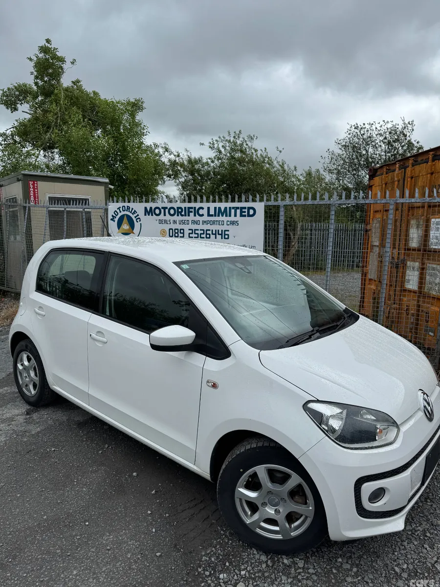 Volkswagen up! Hatchback, Petrol, 2015, White