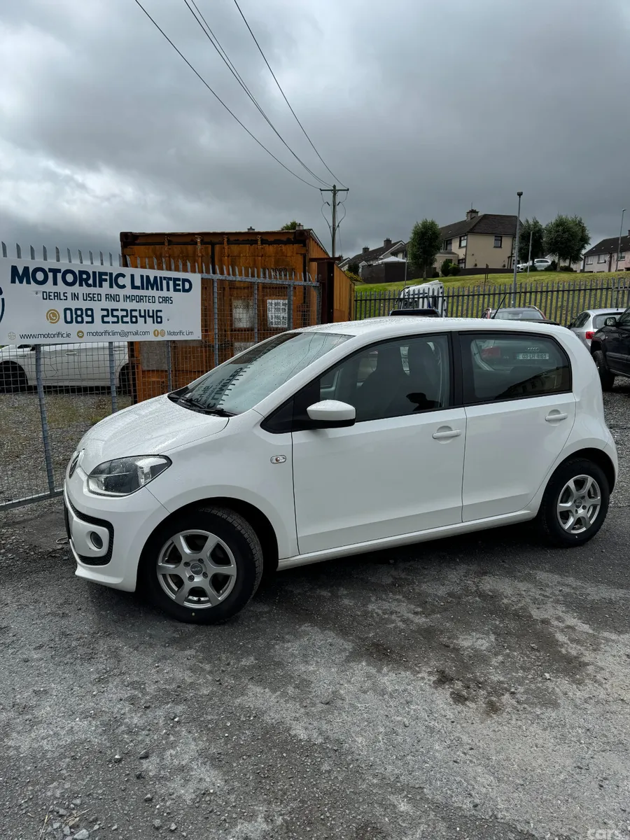 Volkswagen up! Hatchback, Petrol, 2015, White