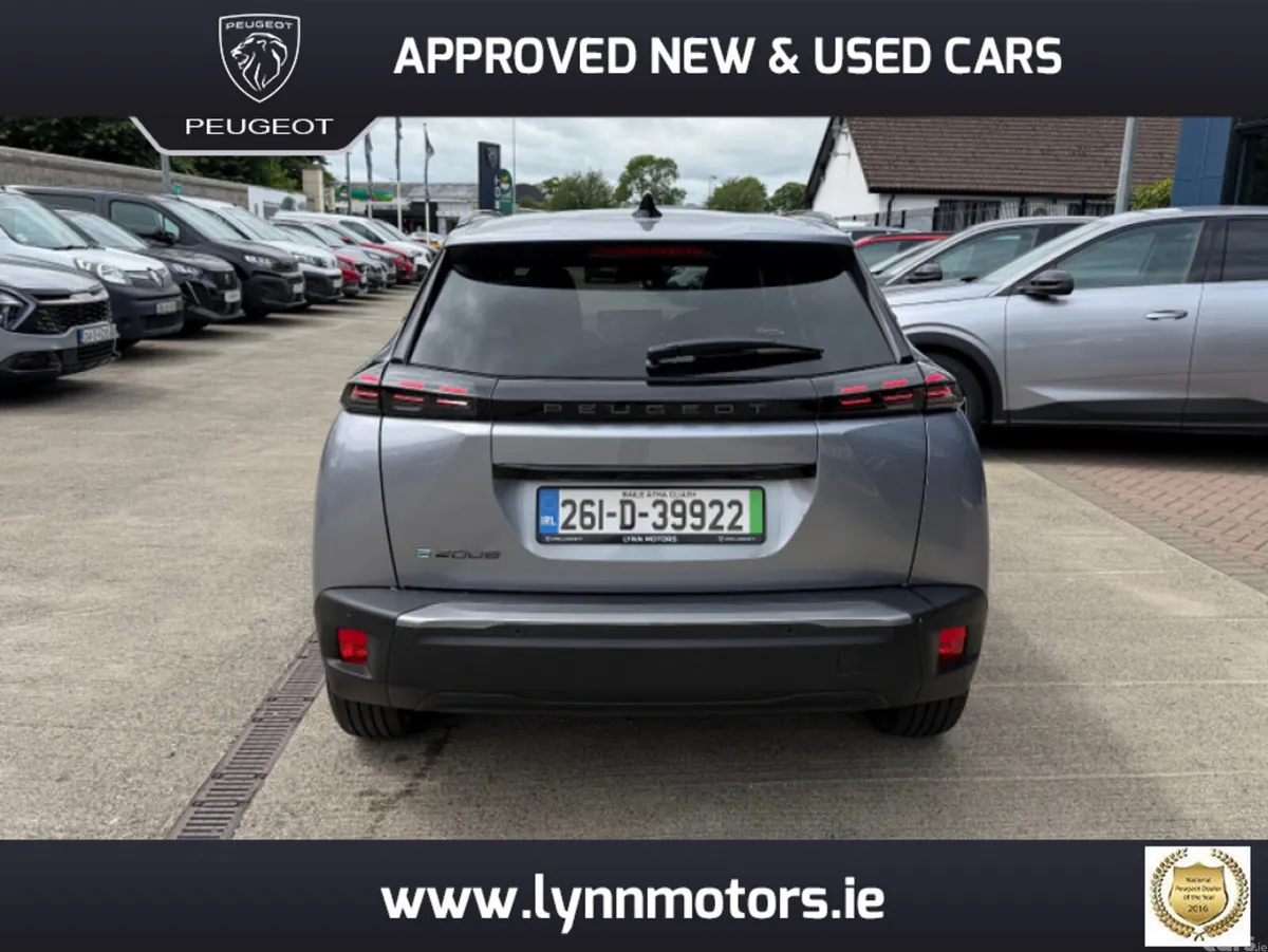 Peugeot 2008 MPV, Electric, 2026, Grey