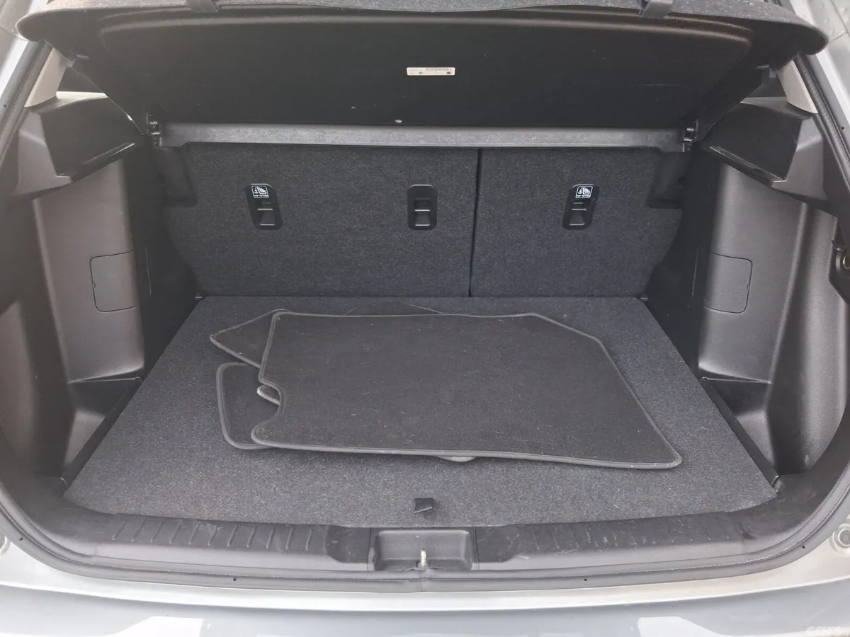 Suzuki Vitara SUV, Petrol, 2019, Grey