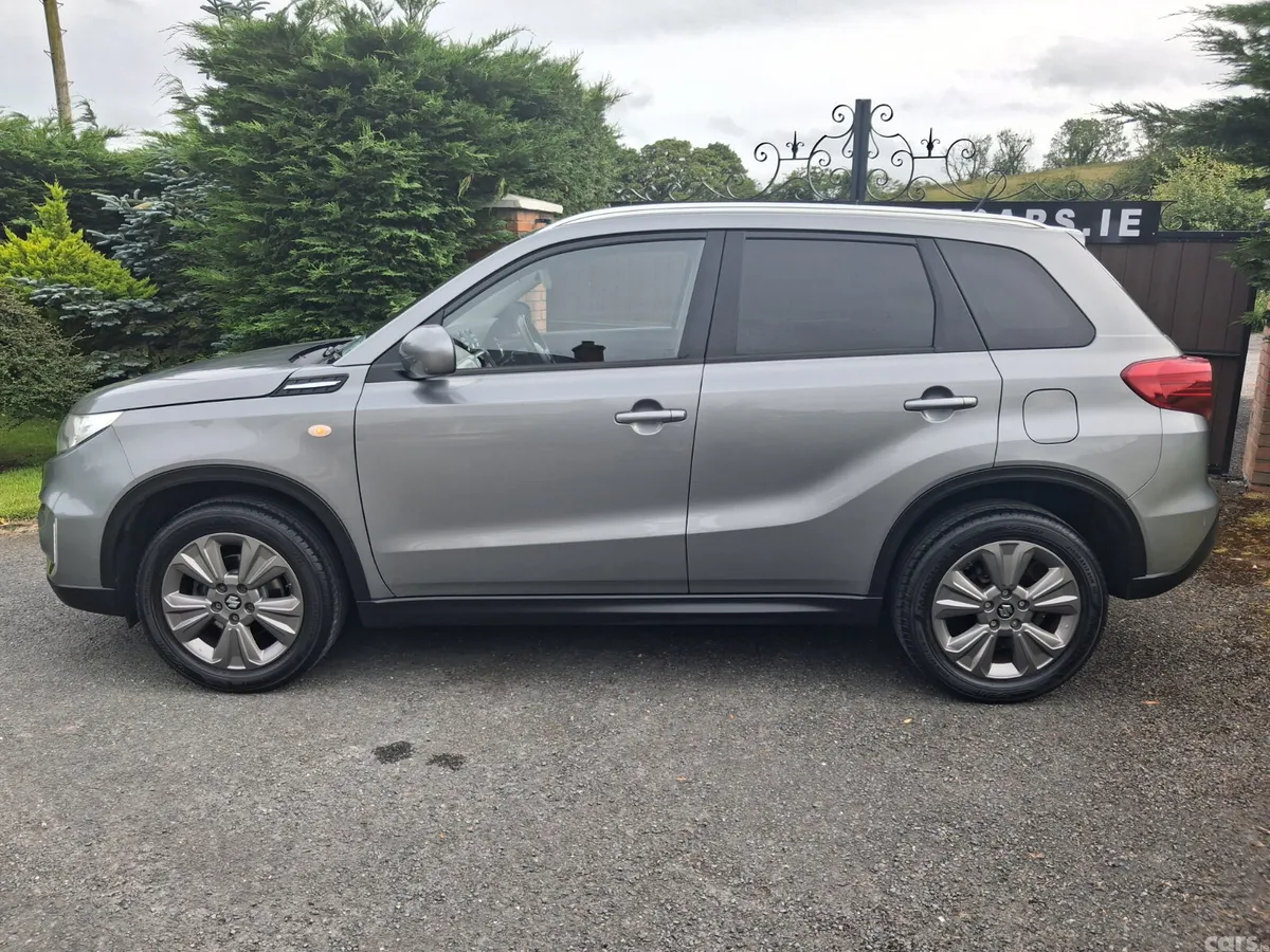 Suzuki Vitara SUV, Petrol, 2019, Grey