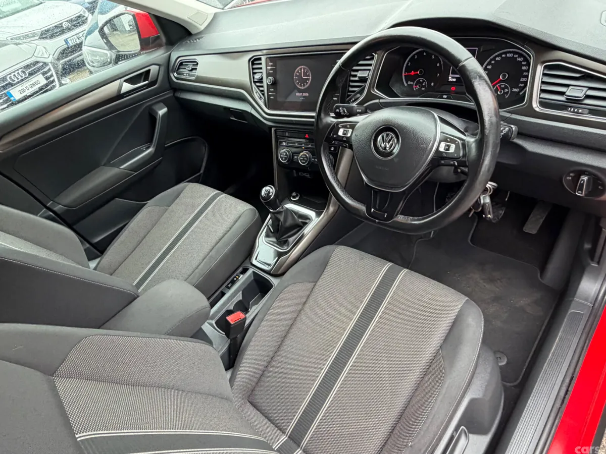 Volkswagen T-Roc SUV, Petrol, 2018, Red