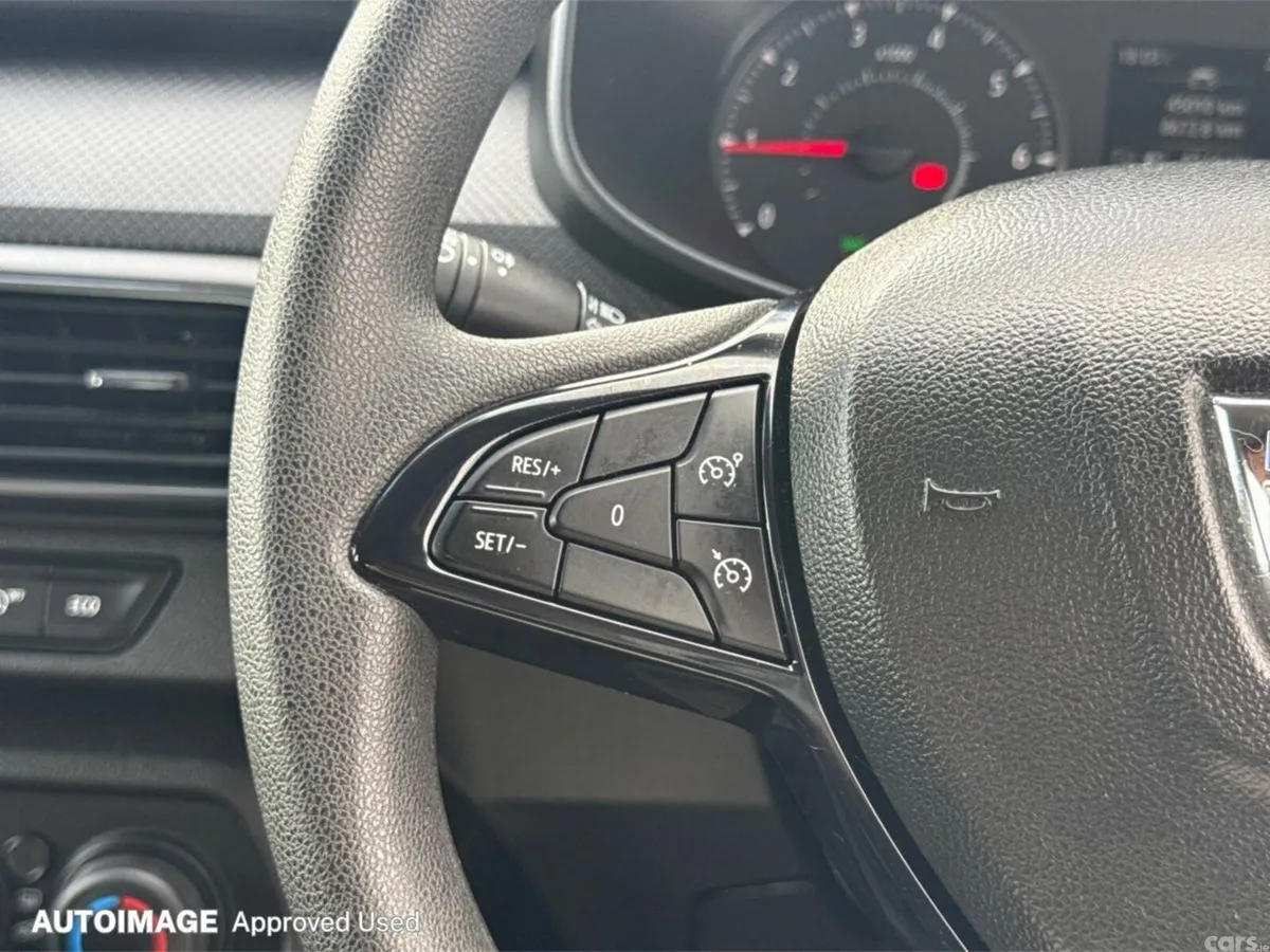 Dacia Sandero Hatchback, Petrol, 2021, Blue