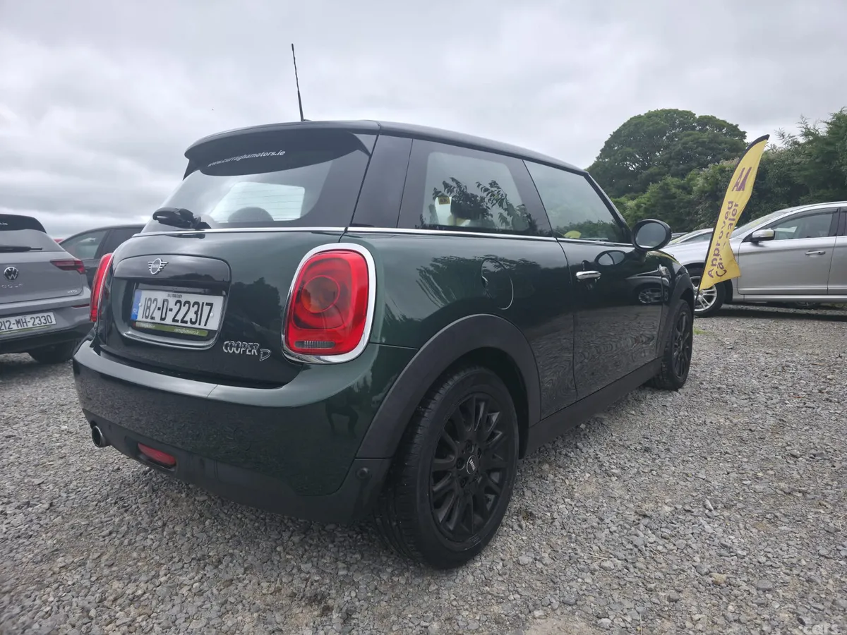 Mini Cooper Hatchback, Diesel, 2018, Green