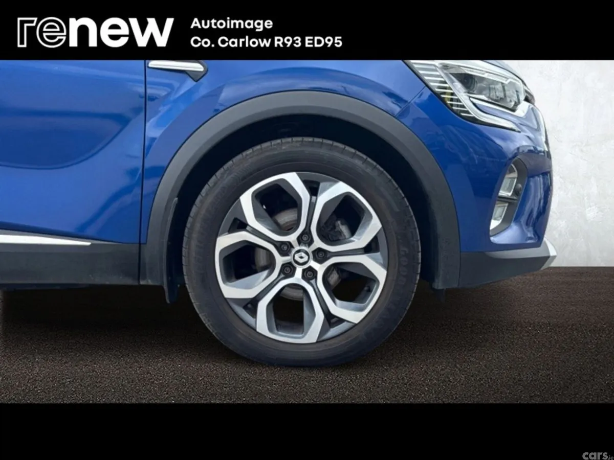 Renault Captur Hatchback, Petrol, 2022, Blue