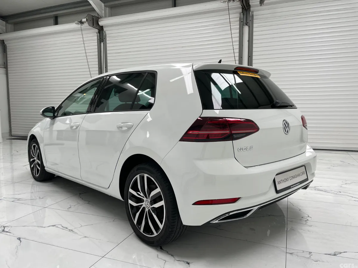 Volkswagen Golf Hatchback, Petrol, 2019, White