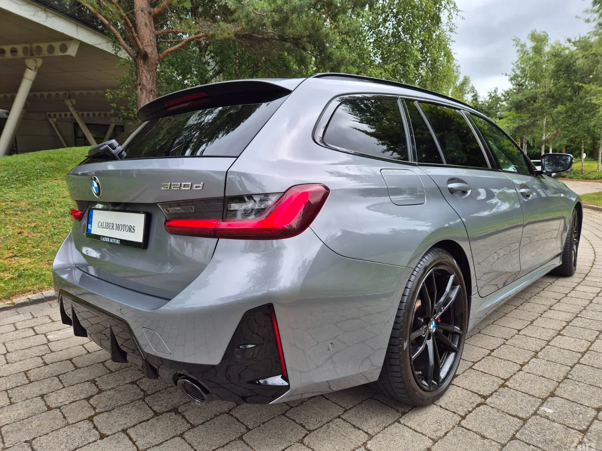 BMW 3-Series Estate, Diesel, 2023, Grey