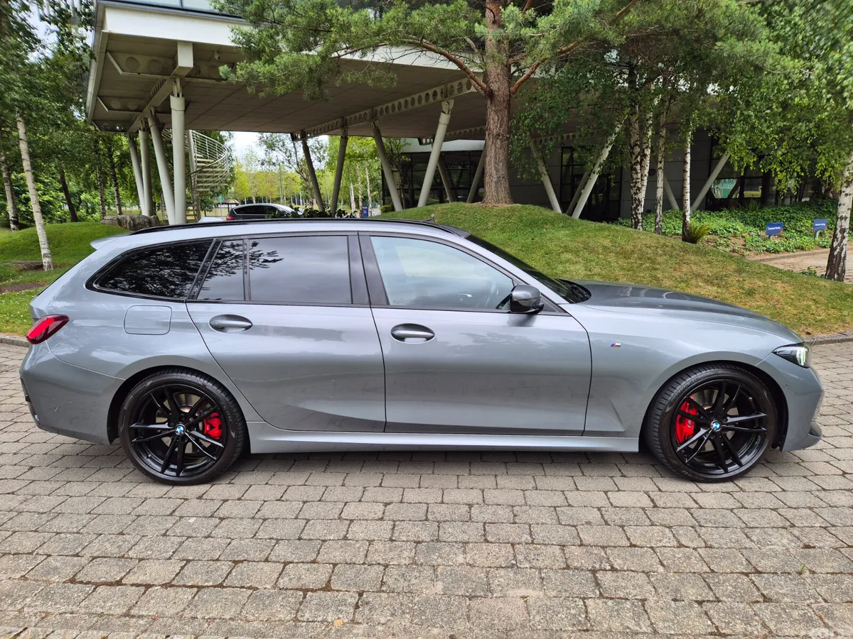 BMW 3-Series Estate, Diesel, 2023, Grey