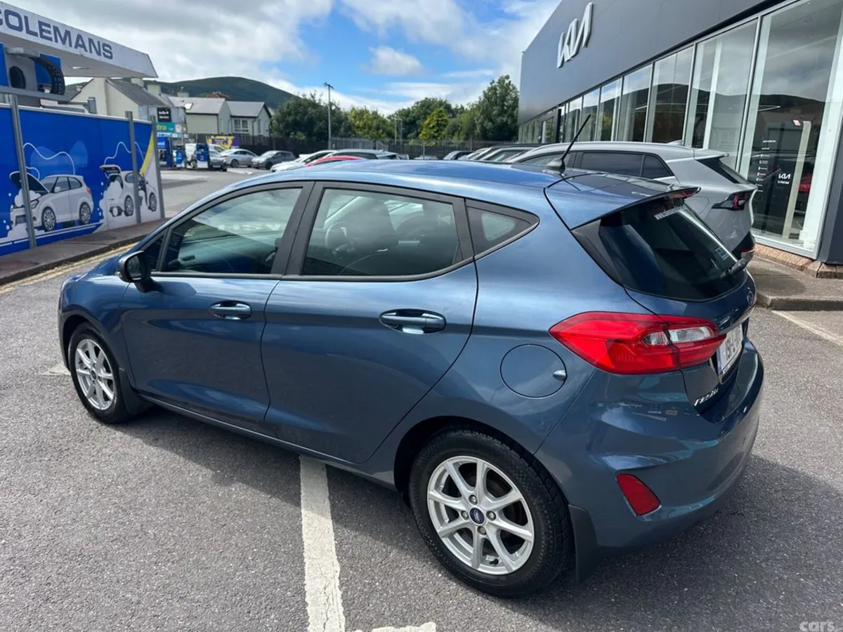 Ford Fiesta Hatchback, Petrol, 2019, Blue