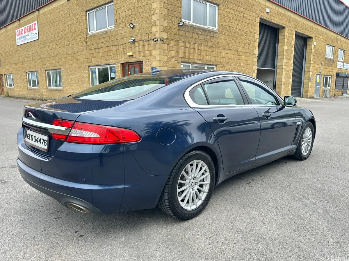 Jaguar XF Saloon, Diesel, 2013, Blue