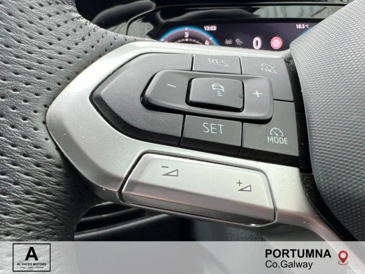 Volkswagen Golf Hatchback, Diesel, 2025, Silver
