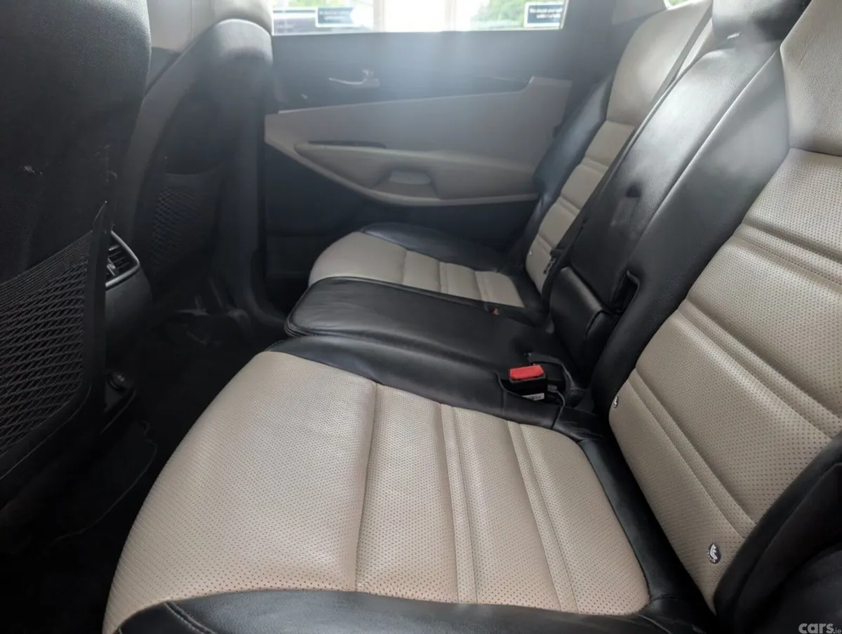 Kia Sorento SUV, Diesel, 2018, Grey