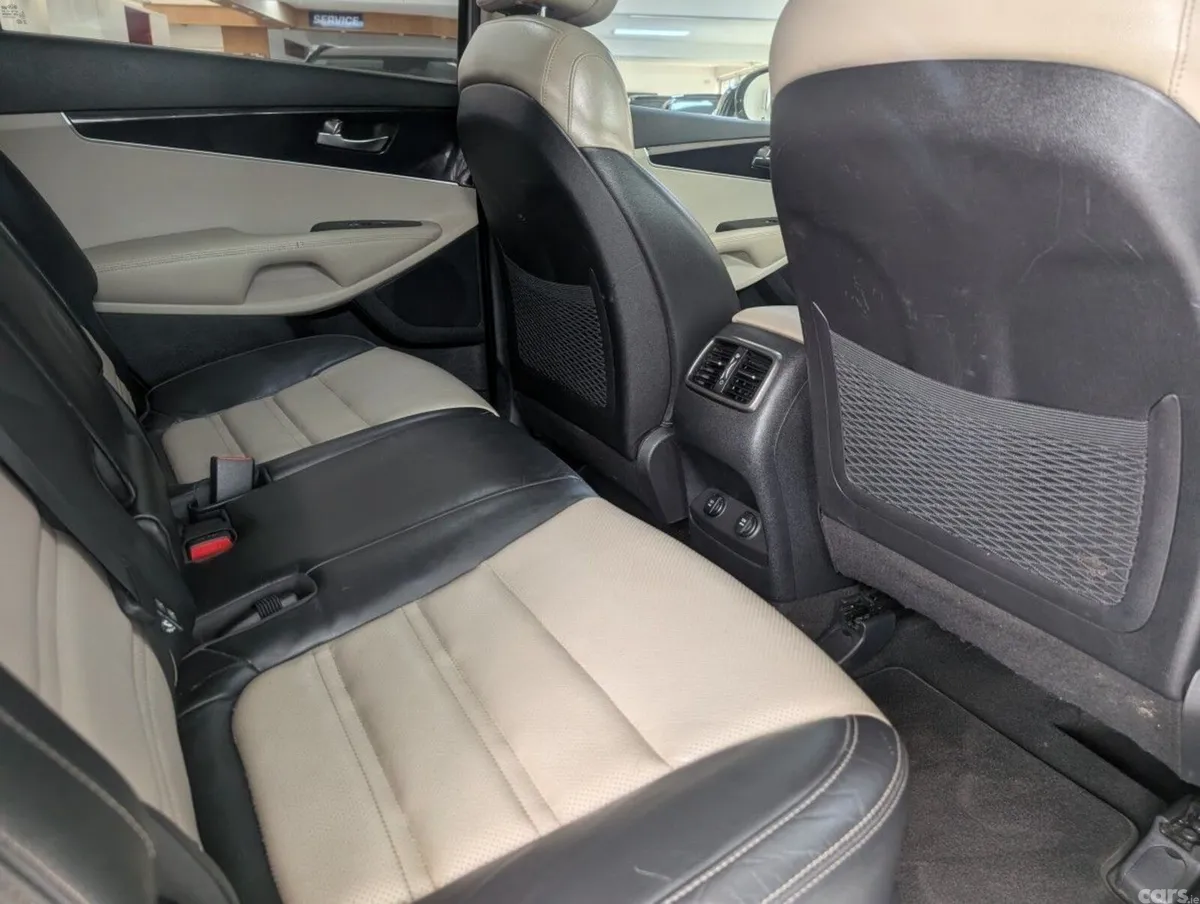 Kia Sorento SUV, Diesel, 2018, Grey