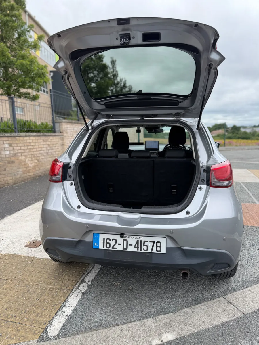 Mazda Demio MPV, Petrol, 2016, Grey