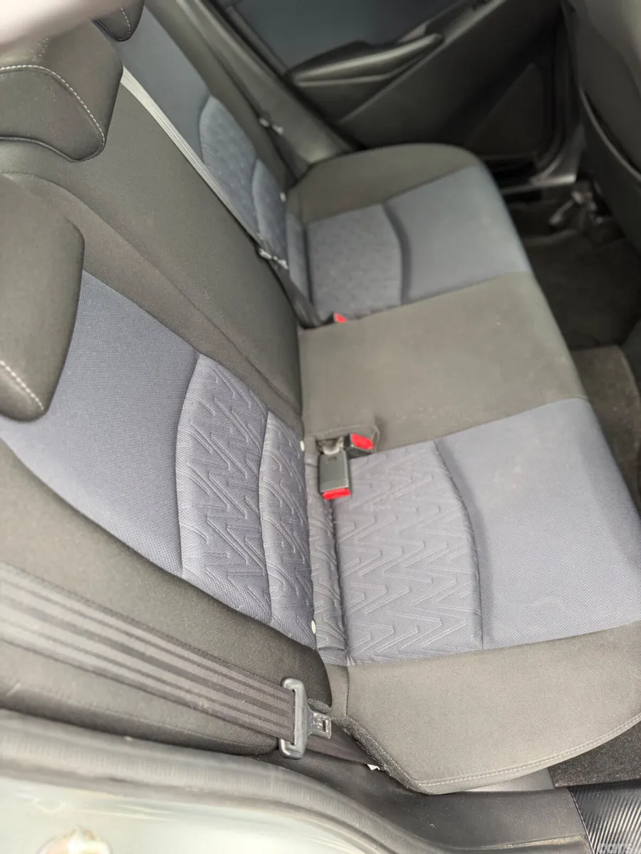 Mazda Demio MPV, Petrol, 2016, Grey