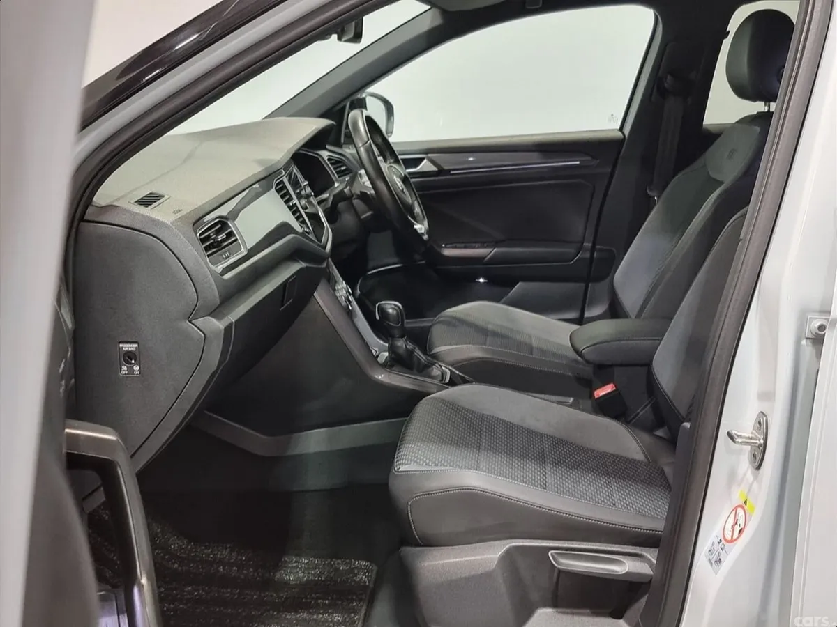 Volkswagen T-Roc SUV, Diesel, 2021, White