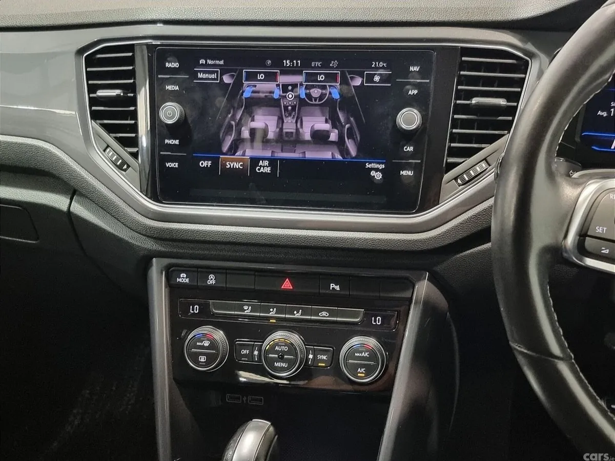 Volkswagen T-Roc SUV, Diesel, 2021, White