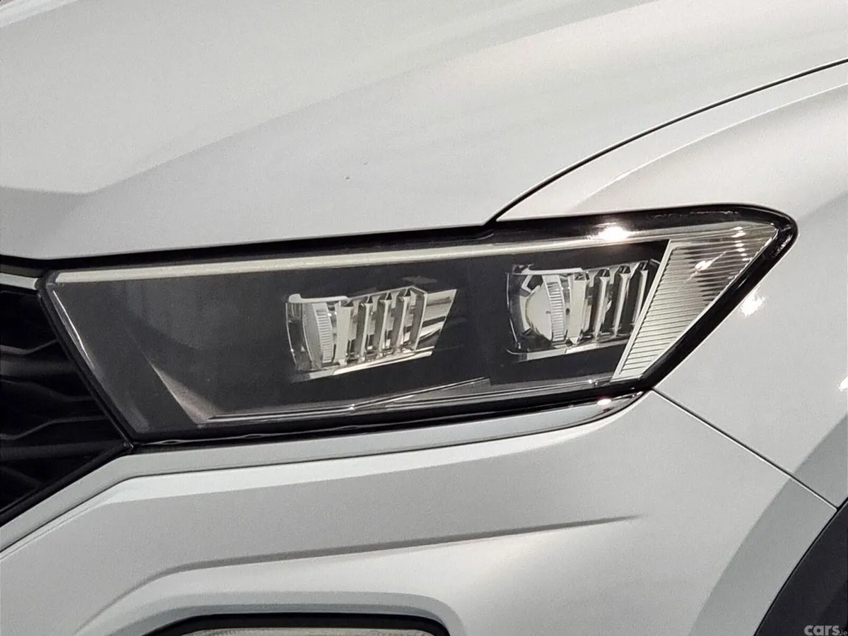 Volkswagen T-Roc SUV, Diesel, 2021, White