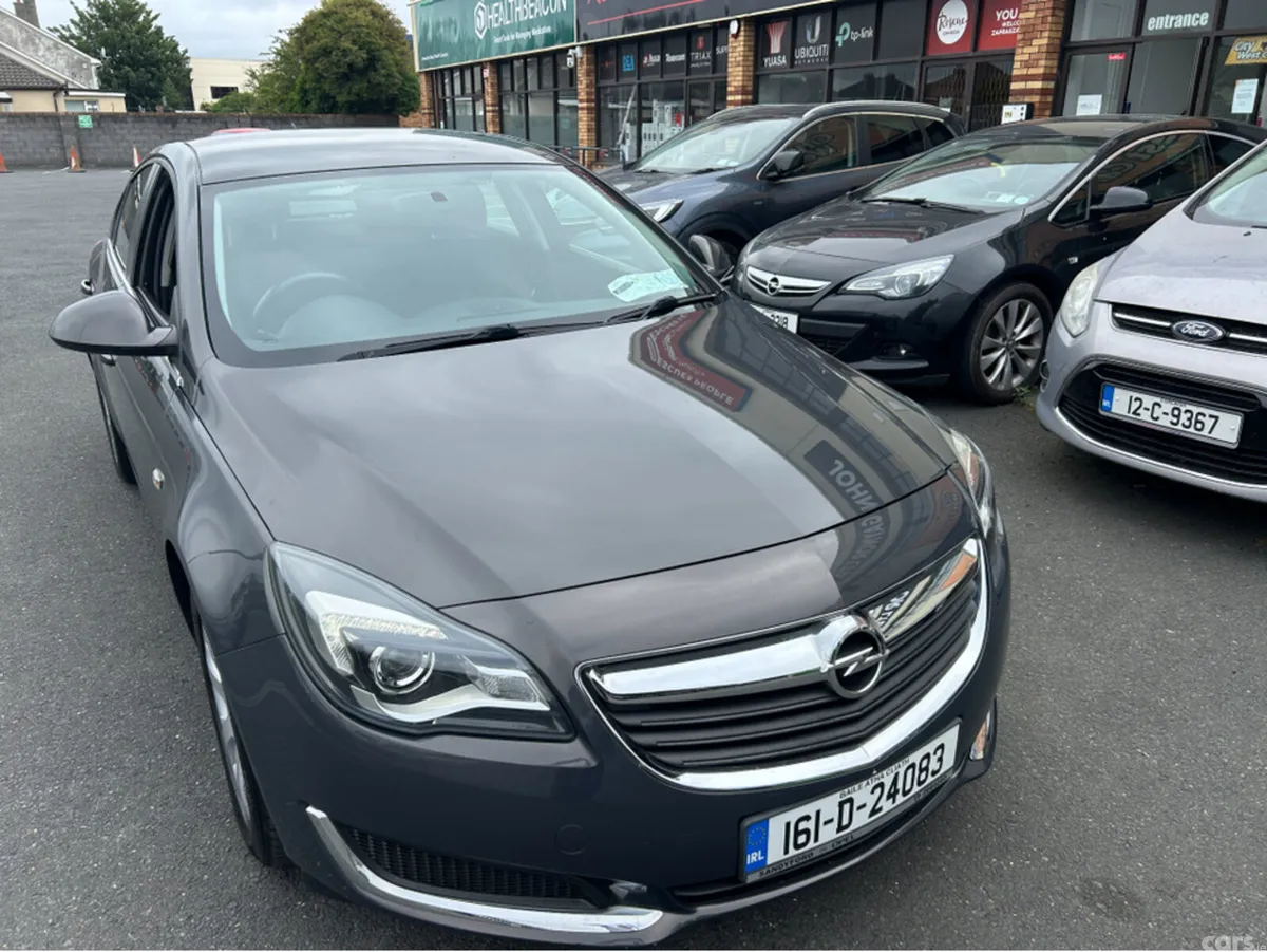 Opel Insignia Hatchback, Petrol, 2016, Grey