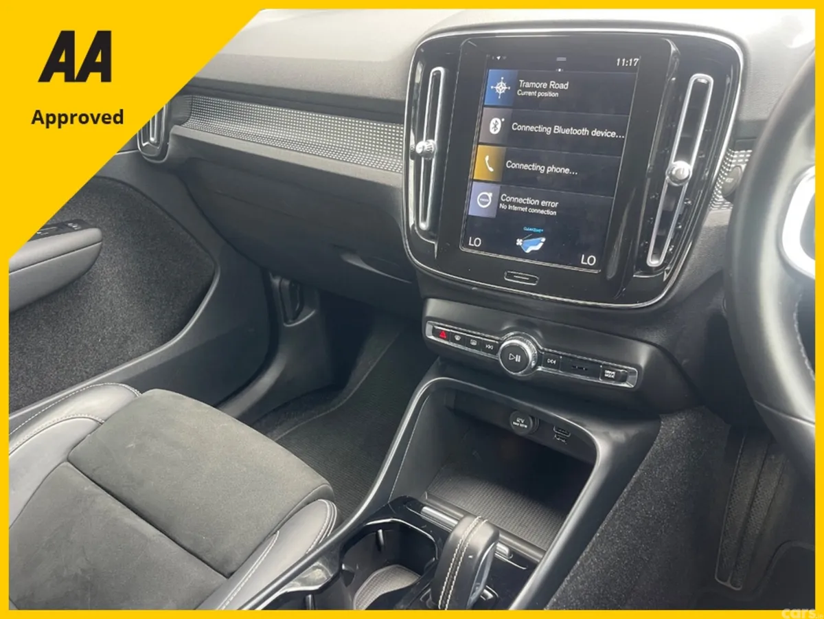 Volvo XC40 SUV, Petrol Plug-in Hybrid, 2021, Black