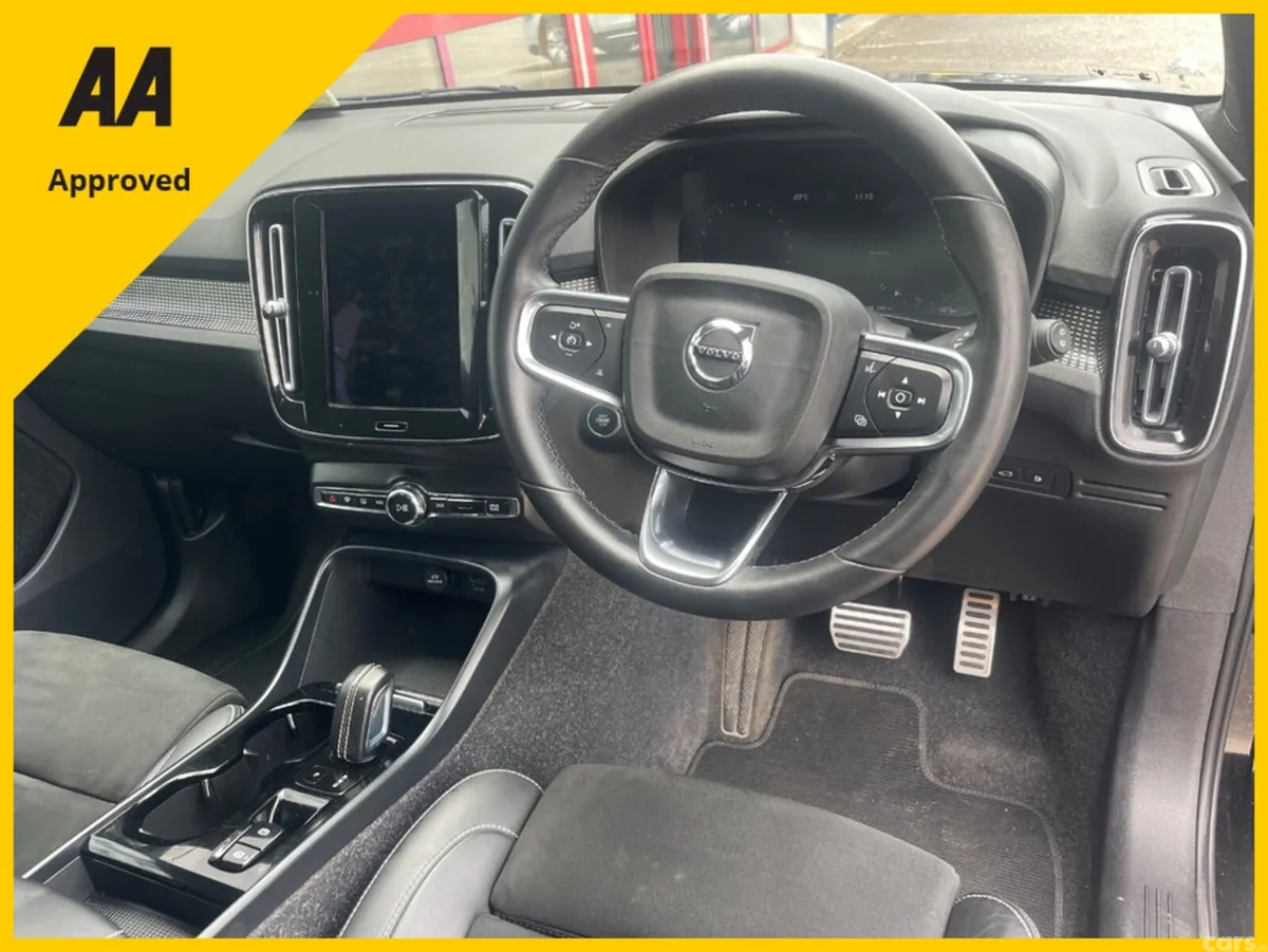 Volvo XC40 SUV, Petrol Plug-in Hybrid, 2021, Black