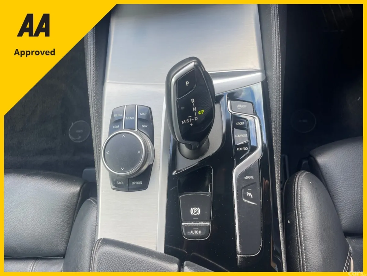 BMW 5-Series Saloon, Petrol Plug-in Hybrid, 2018, Grey