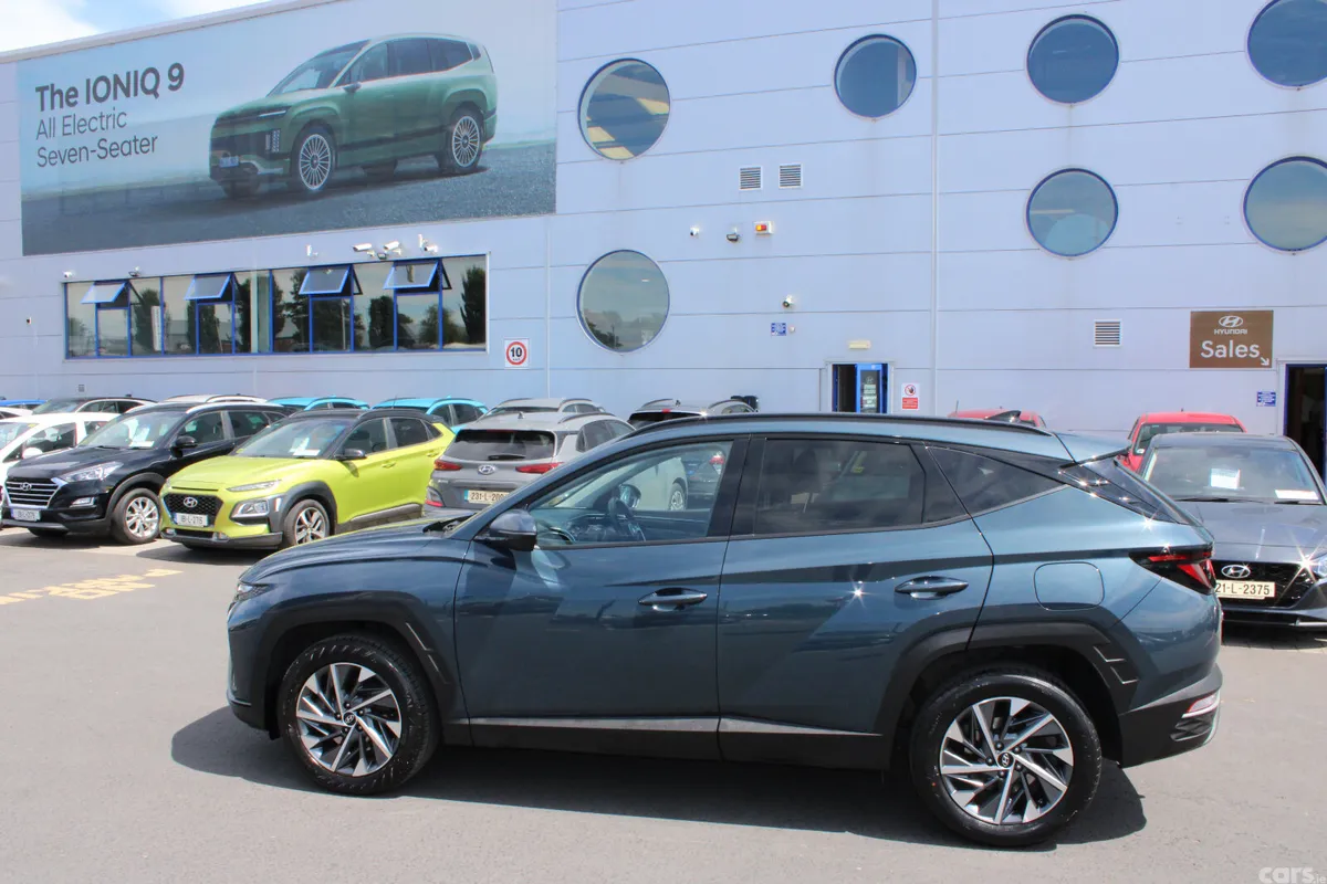 Hyundai Tucson SUV, Diesel, 2024, Blue