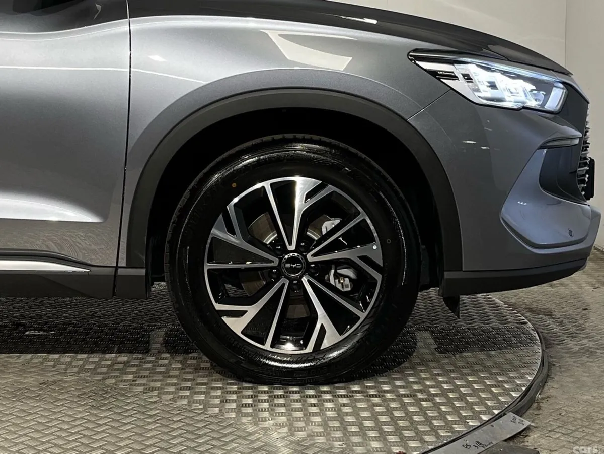 BYD SEALION 5 SUV, Petrol Plug-in Hybrid, 2026, Grey