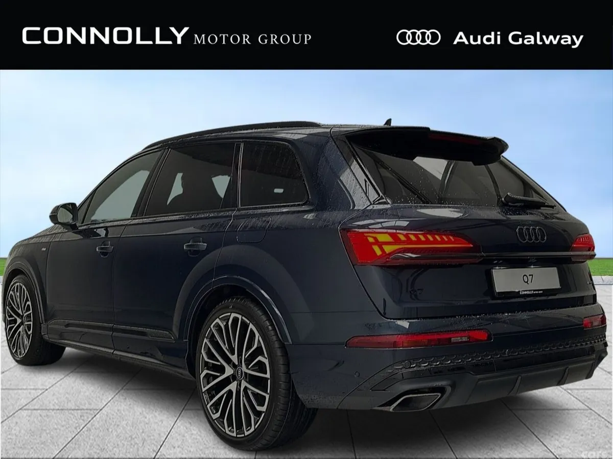Audi Q7 SUV, Petrol Plug-in Hybrid, 2026, Blue