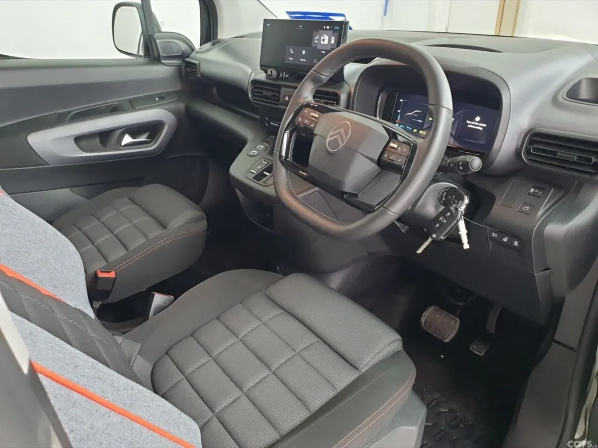 Citroen Berlingo MPV, Electric, 2025, Green