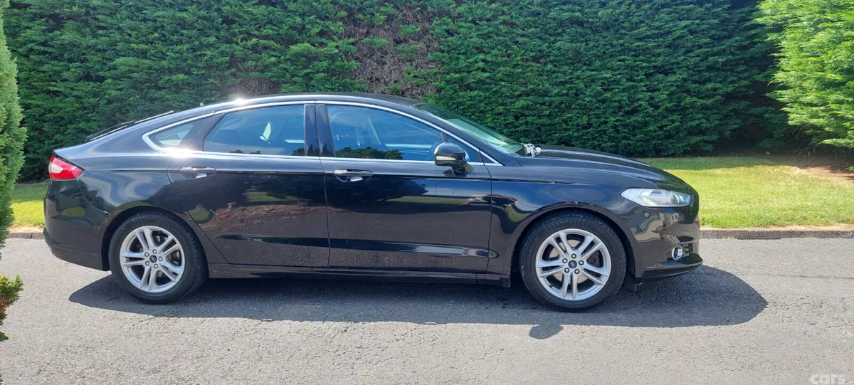 Ford Mondeo Hatchback, Diesel, 2015, Black