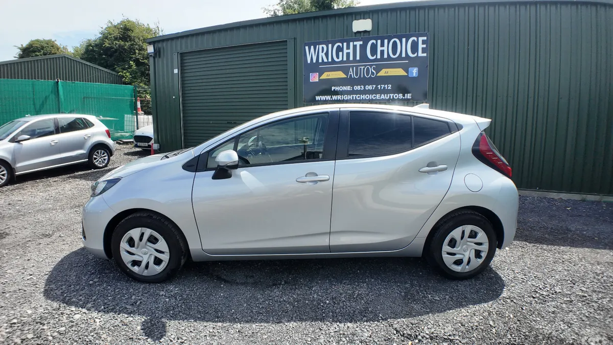 Toyota Aqua Hatchback, Petrol Hybrid, 2021, Silver